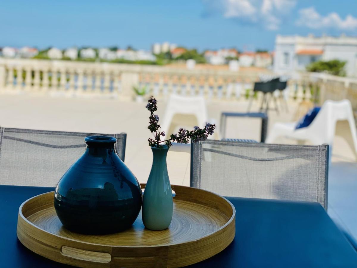 Appartement Avec Vue Mer A Pontaillac 로양 외부 사진